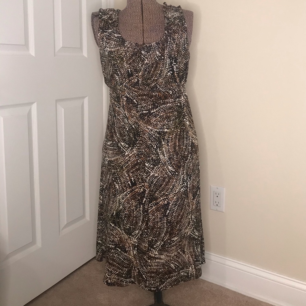 Sleeveless dress